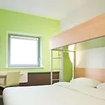 Ibis Budget Gares Vieux-lille 2*