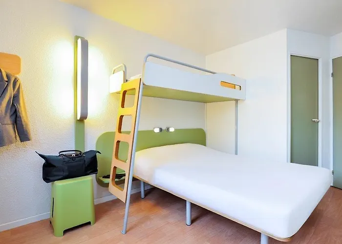 Ibis Budget Centre 2*