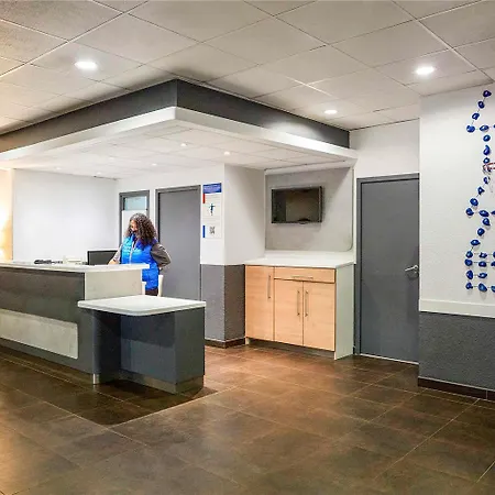 Ibis Budget Lille Gares Vieux-Lille 2*