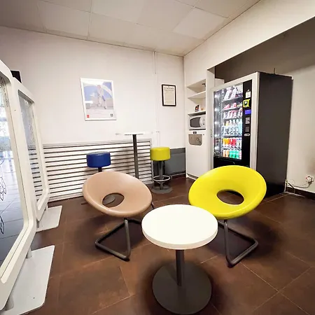 فندق Ibis Budget Lille Gares Vieux-Lille 2*