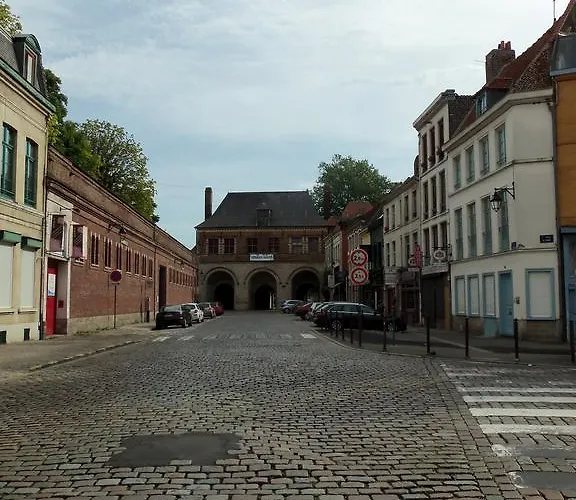 Ibis Budget Gares Vieux-lille Hotel 2*