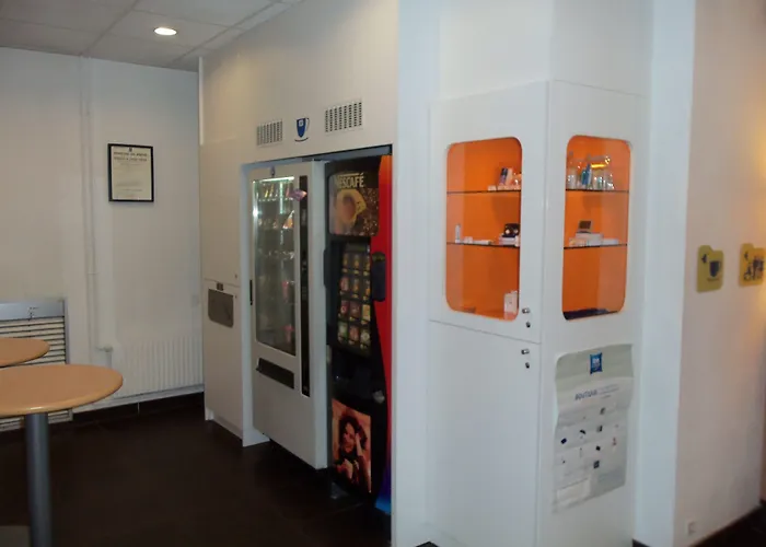 Ibis Budget Gares Vieux-lille Hotel 2*