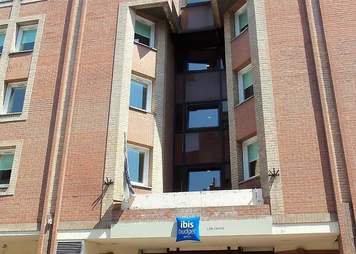 Ibis Budget Gares Vieux-lille Hotel 2*