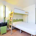 Ibis Budget Gares Vieux-lille 2*